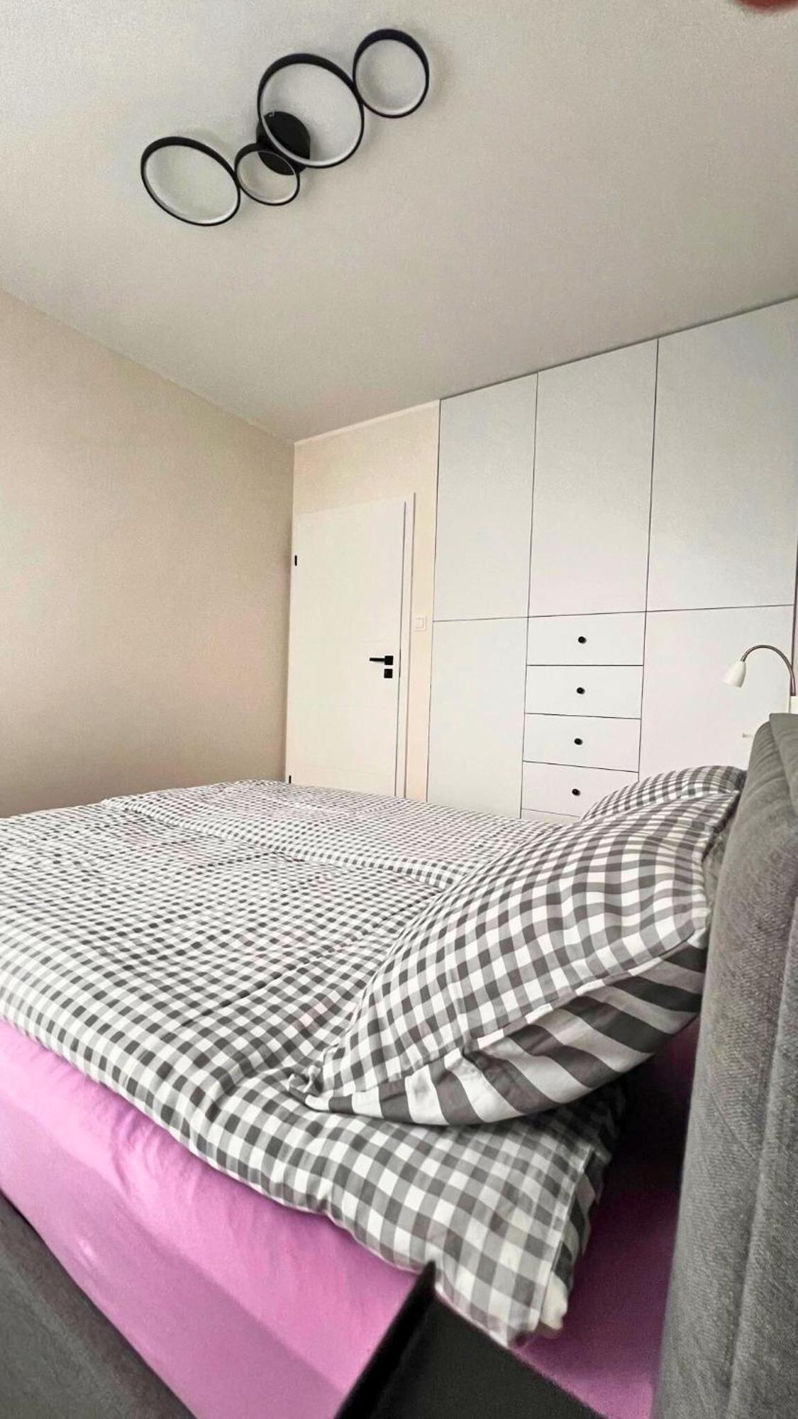 Apartament Purple Poznań Eksteriør bilde