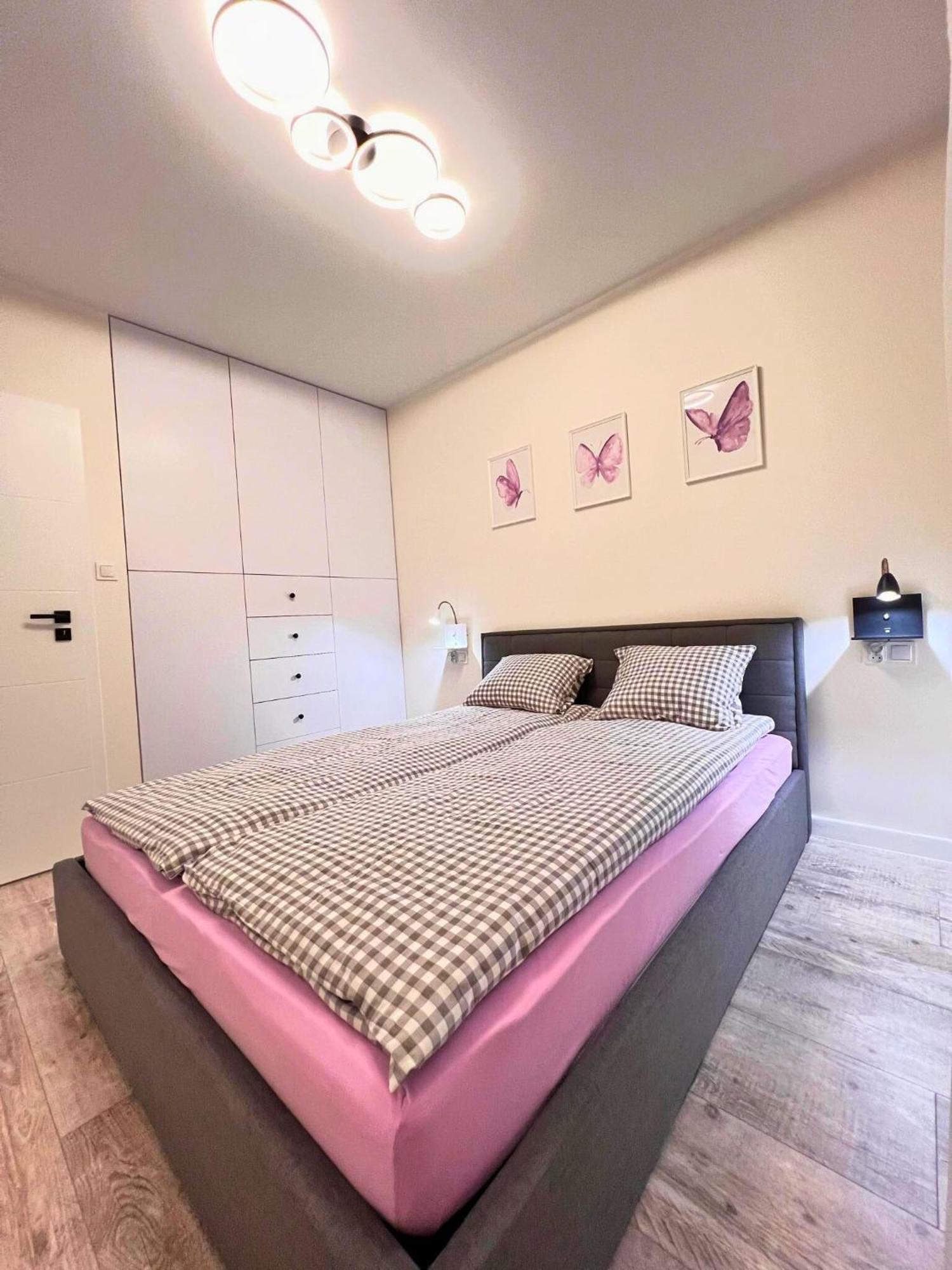 Apartament Purple Poznań Eksteriør bilde